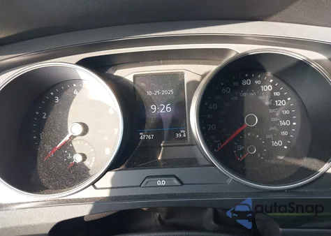 2018 Volkswagen Tiguan z USA, uszkodzony, nr VIN 3VV3B7AX4JM105622